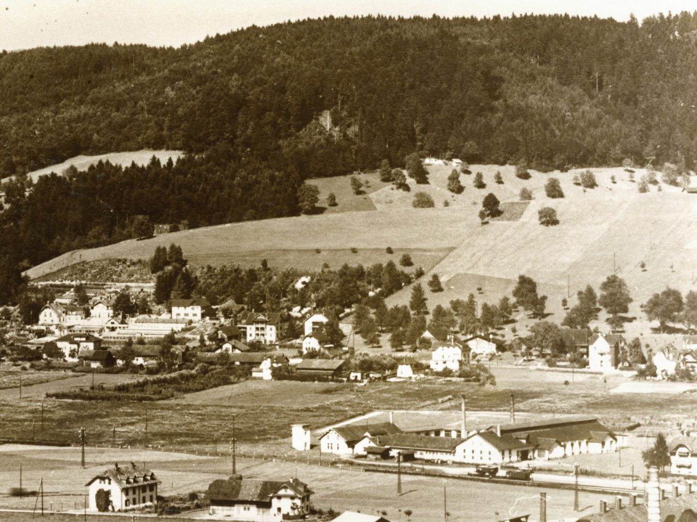 Die Glashütte Horw entstand 1903 und
wurde in der Nähe des Bahnhofs gebaut